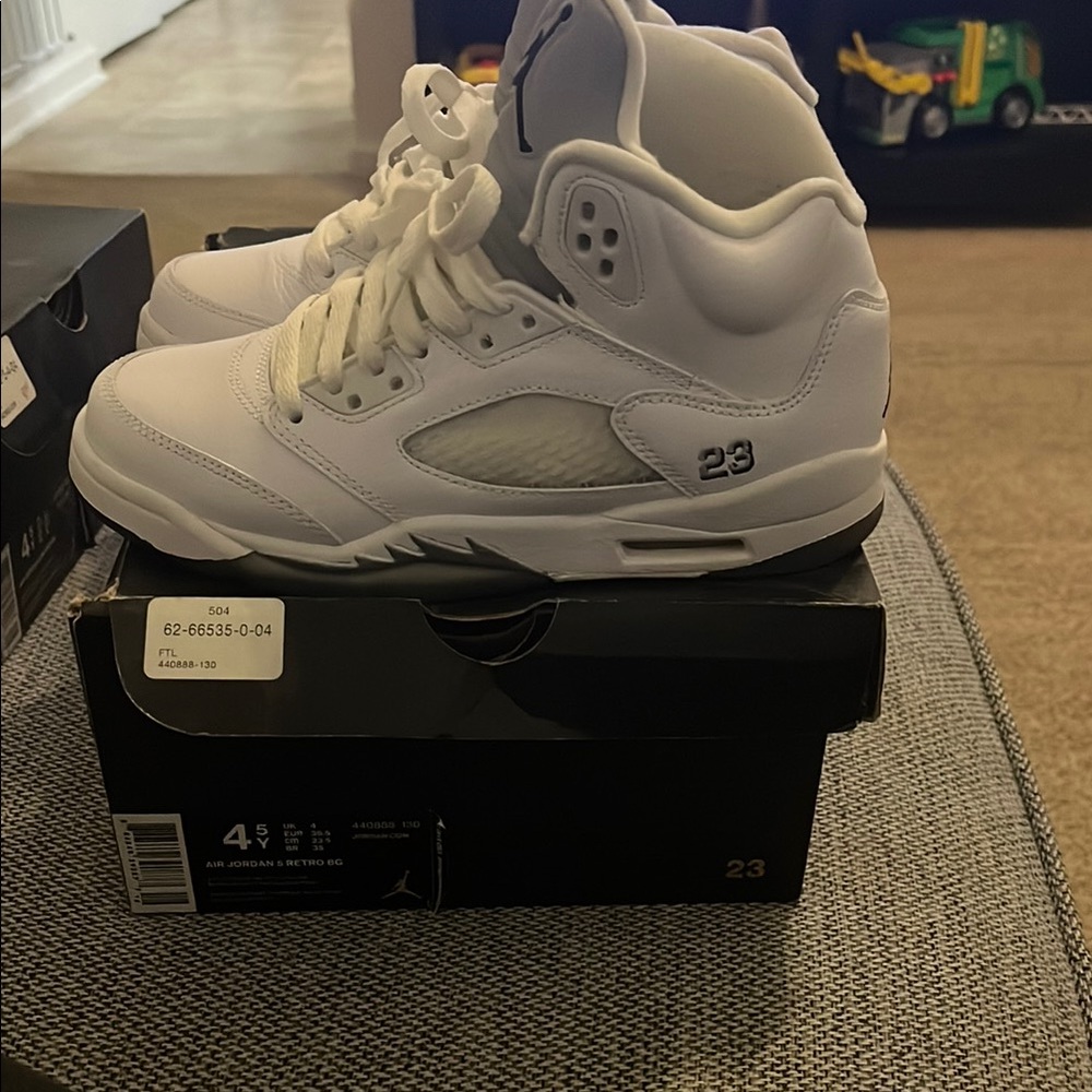 Air Jordan 5 Retro White Sneakers